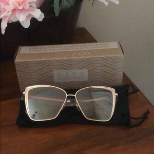Diff Becky Sunglasses